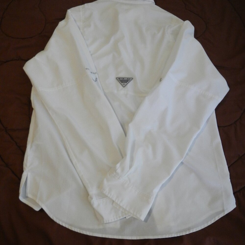 Columbia PFG Shirts - Picture 2 of 16